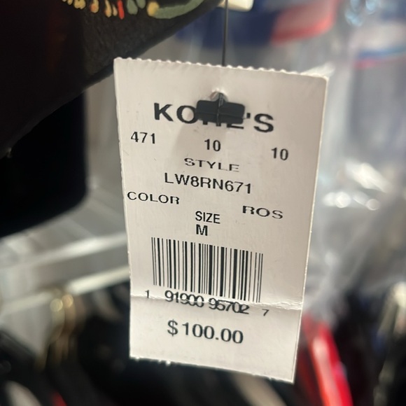 Brand new tag on Levi waterproof jacket. Never worn, super cute - Picture 3 of 3